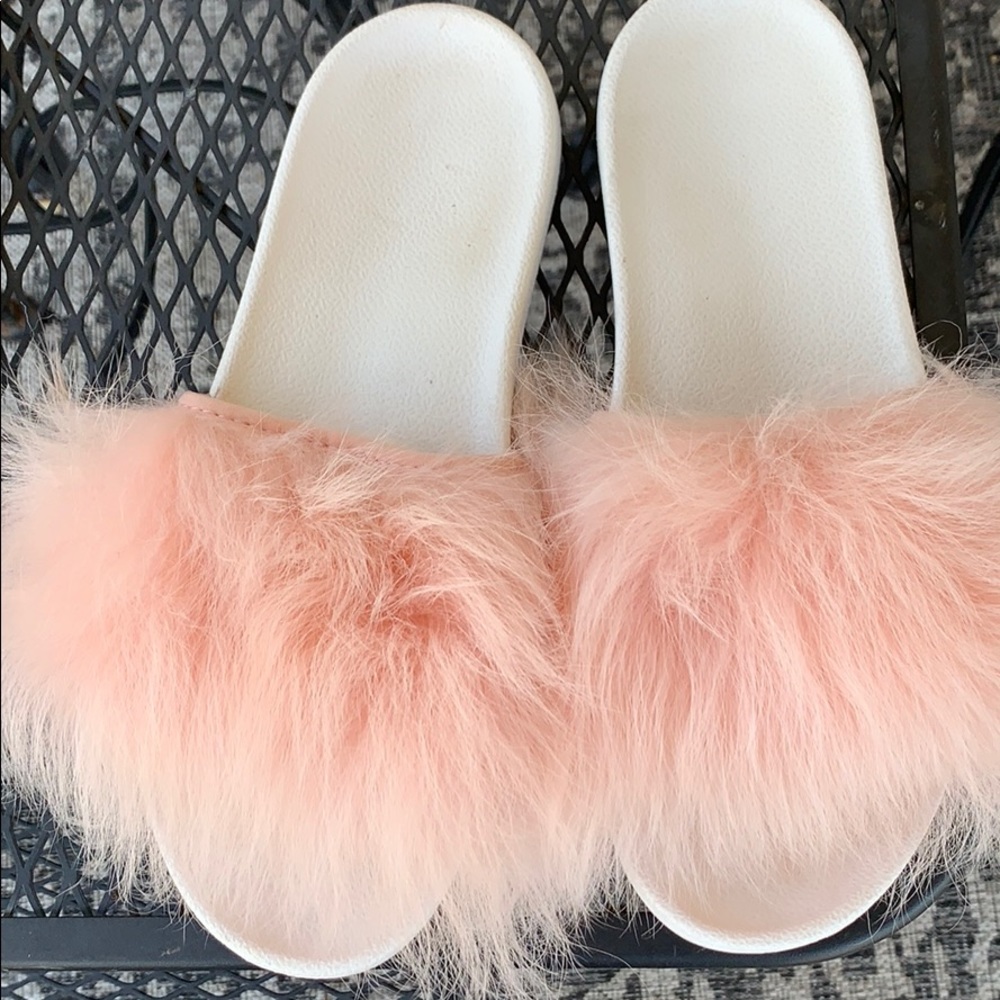 Ugg slippers/shoes